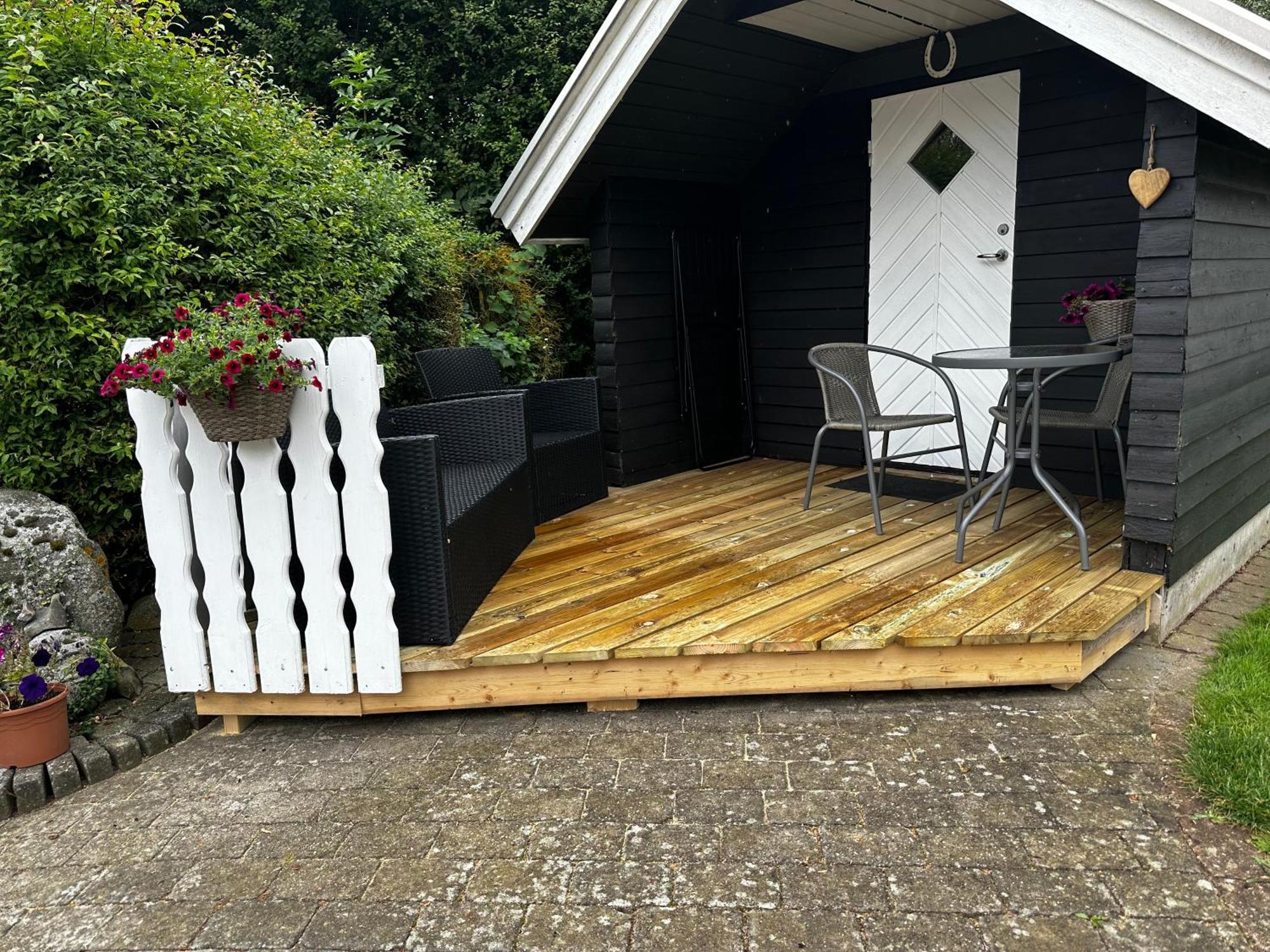Stunning Romantic Cabin Close To Baltic See Idestrup Eksteriør bilde